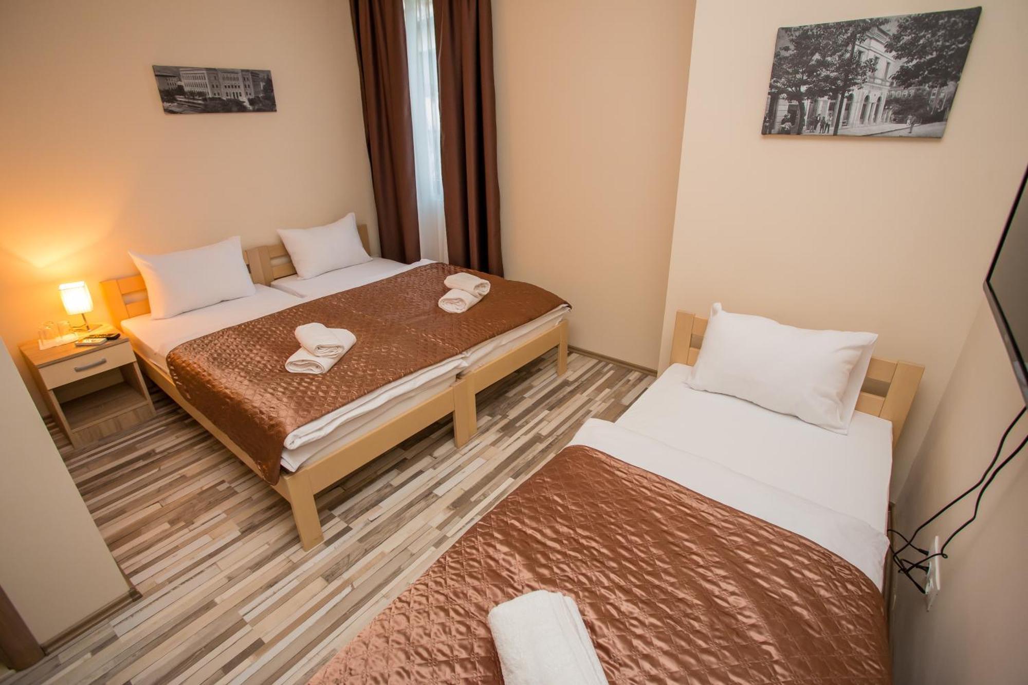 Hotel Hana Мостар Стая снимка